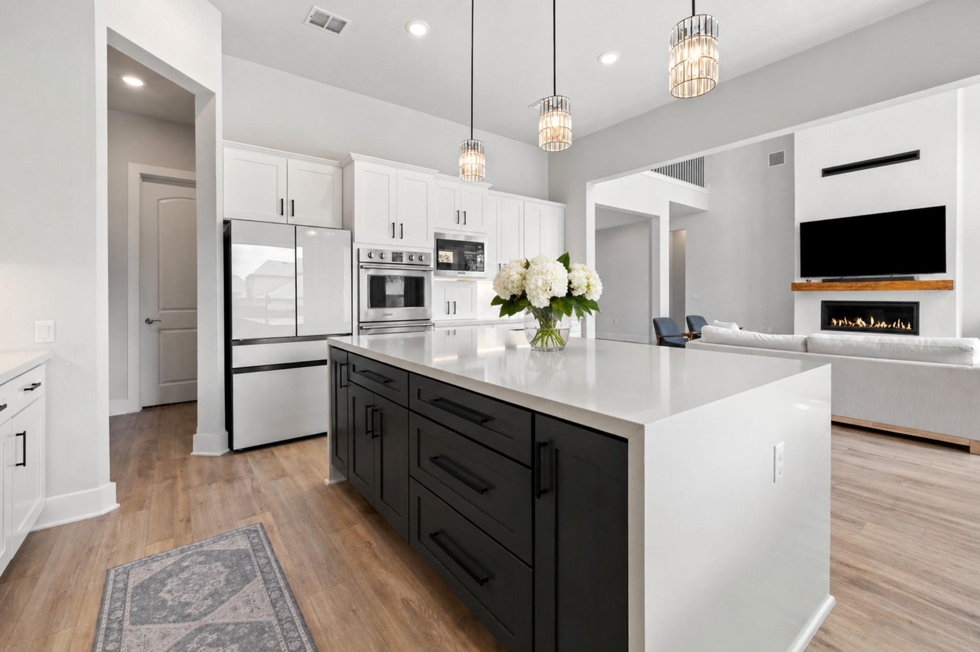 16813 Roselin Drive Austin TX 78738