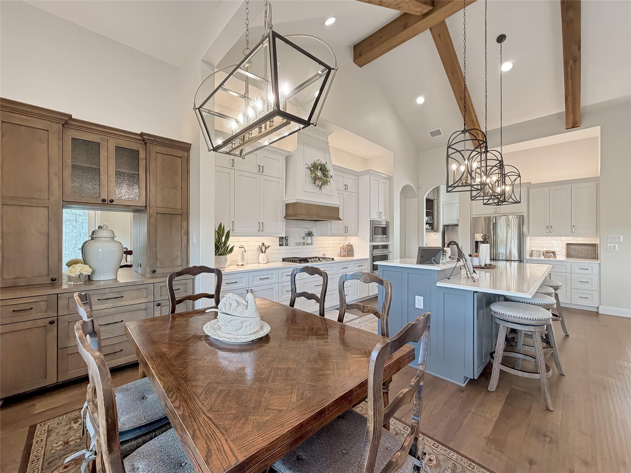 631 Angelica Vista Canyon Lake TX 78133