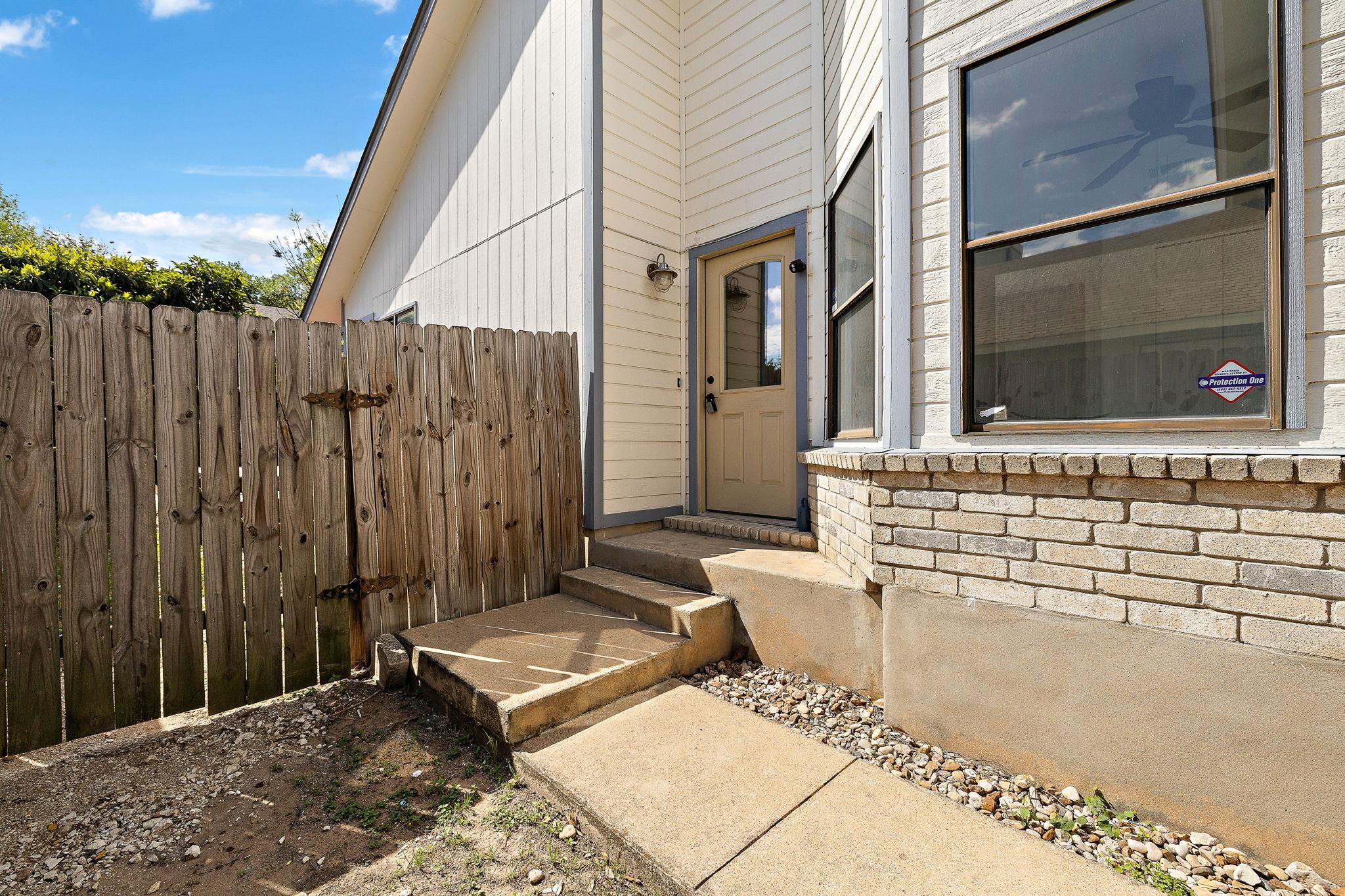 12009 Sky West Drive Austin TX 78758