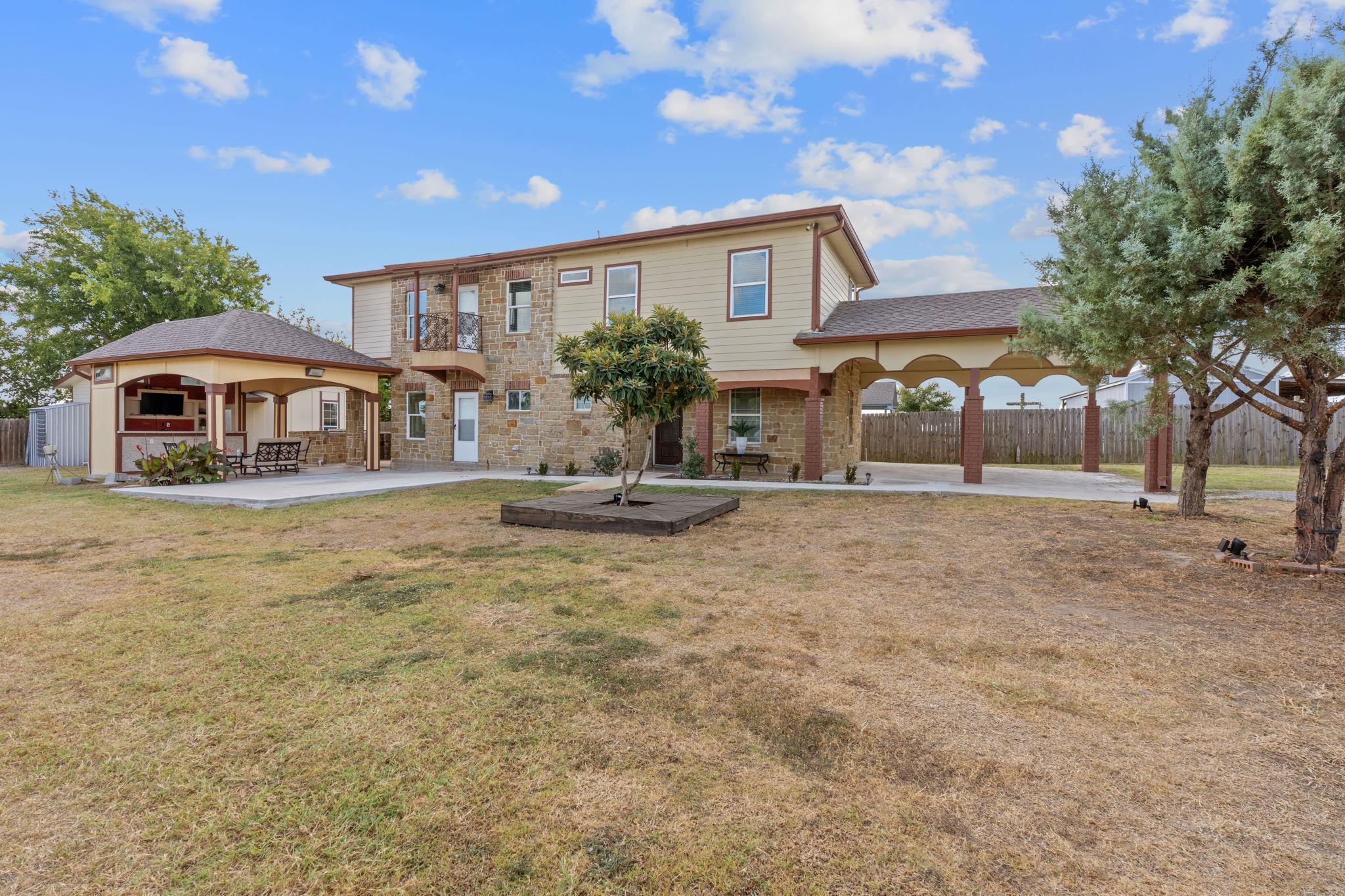 169 Ridgetop Road Buda TX 78610
