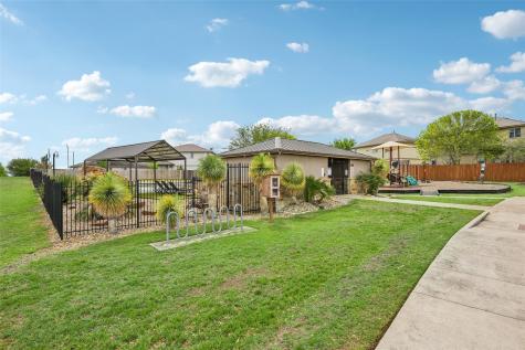326 Covent Drive Kyle TX 78640