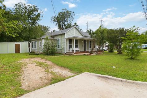 1201 Farm Street Bastrop TX 78602
