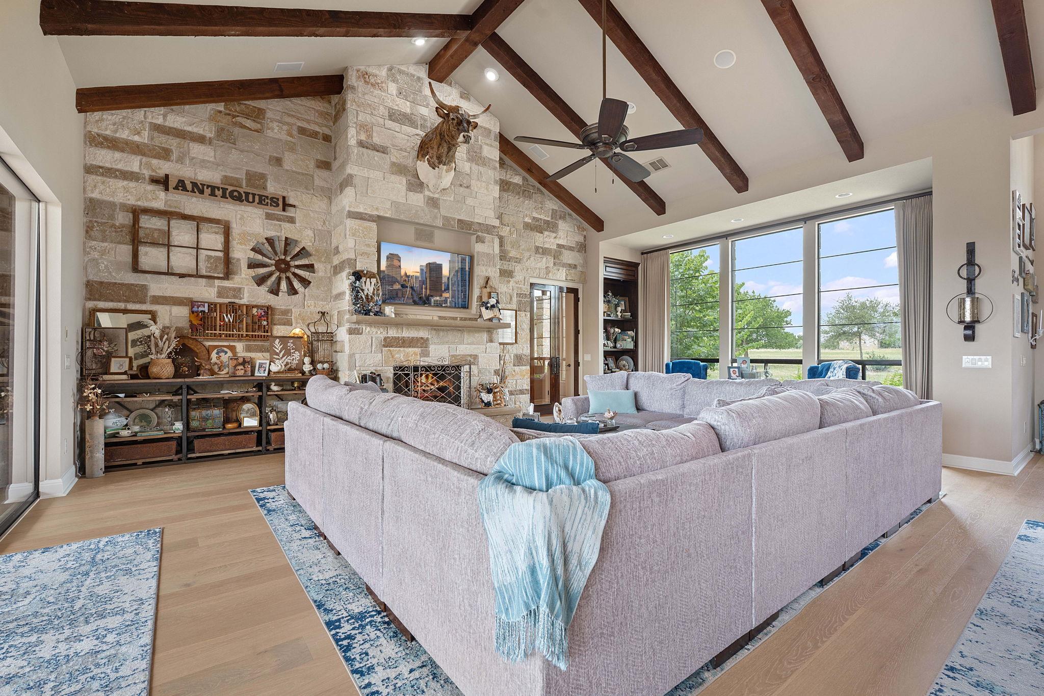 112 Big Sky Burnet TX 78611