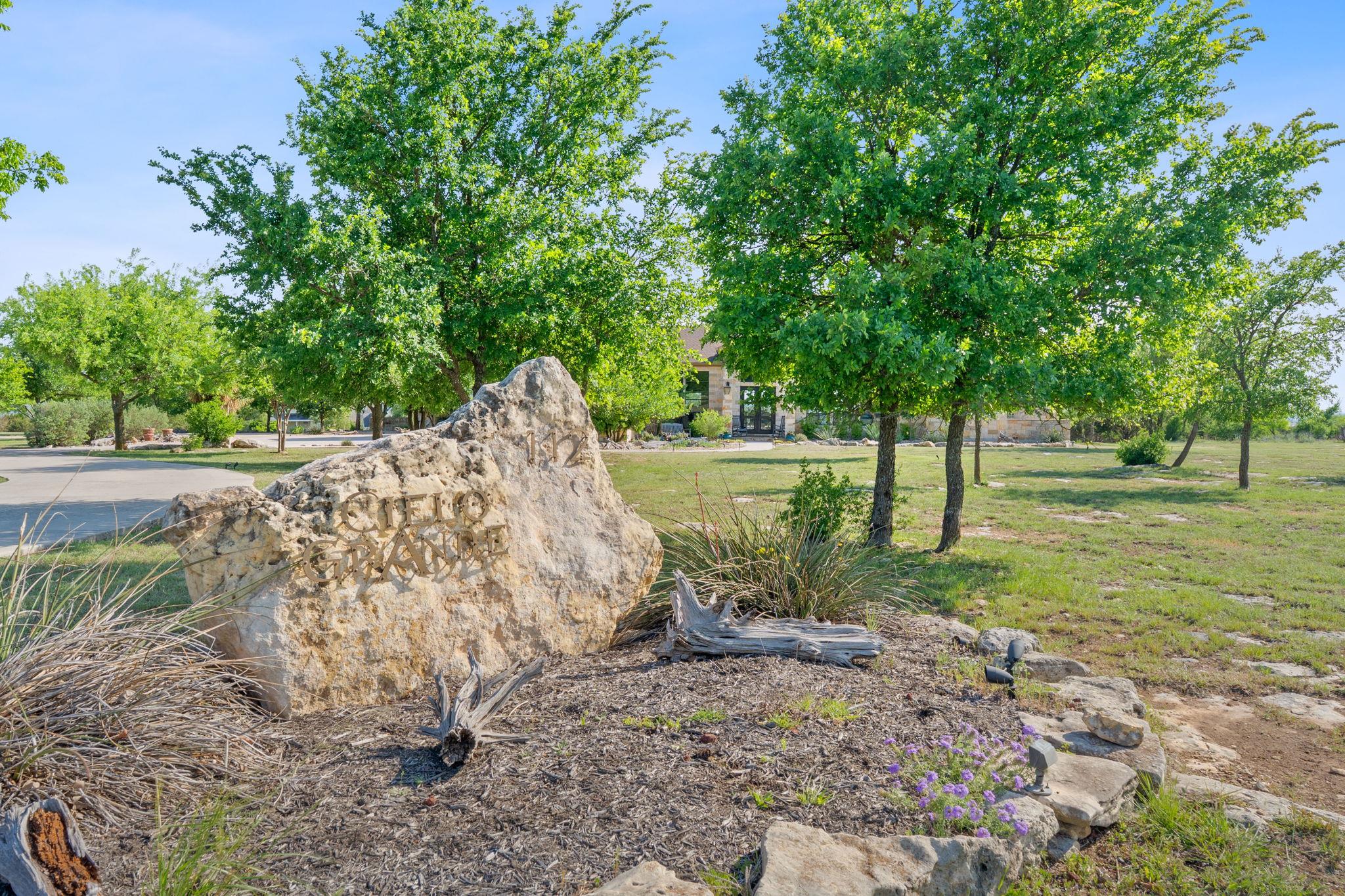 112 Big Sky Burnet TX 78611