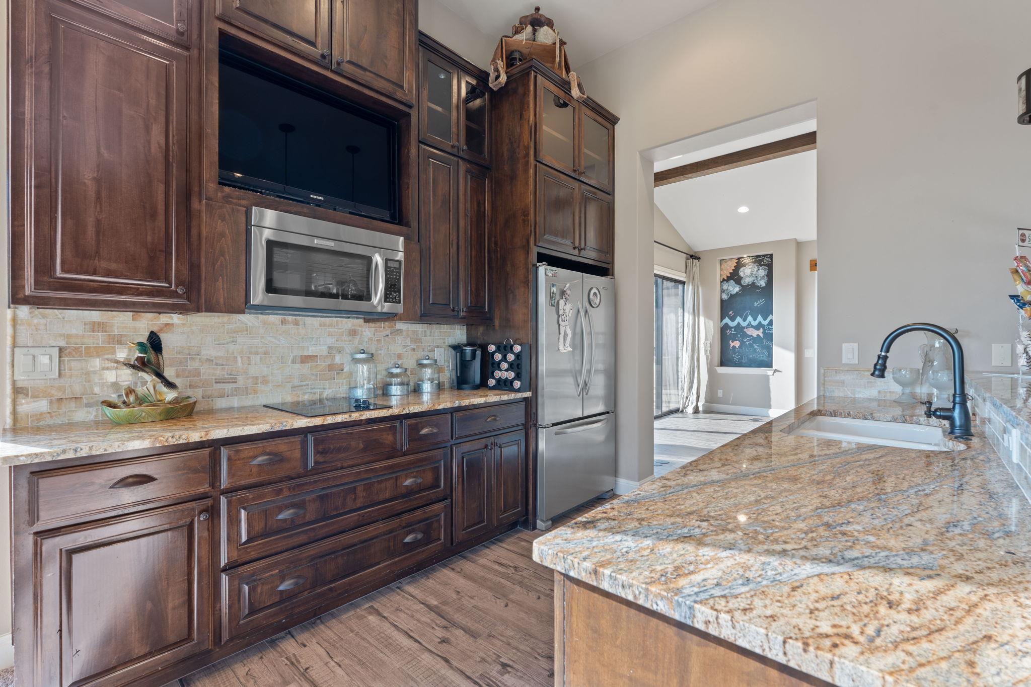 112 Big Sky Burnet TX 78611