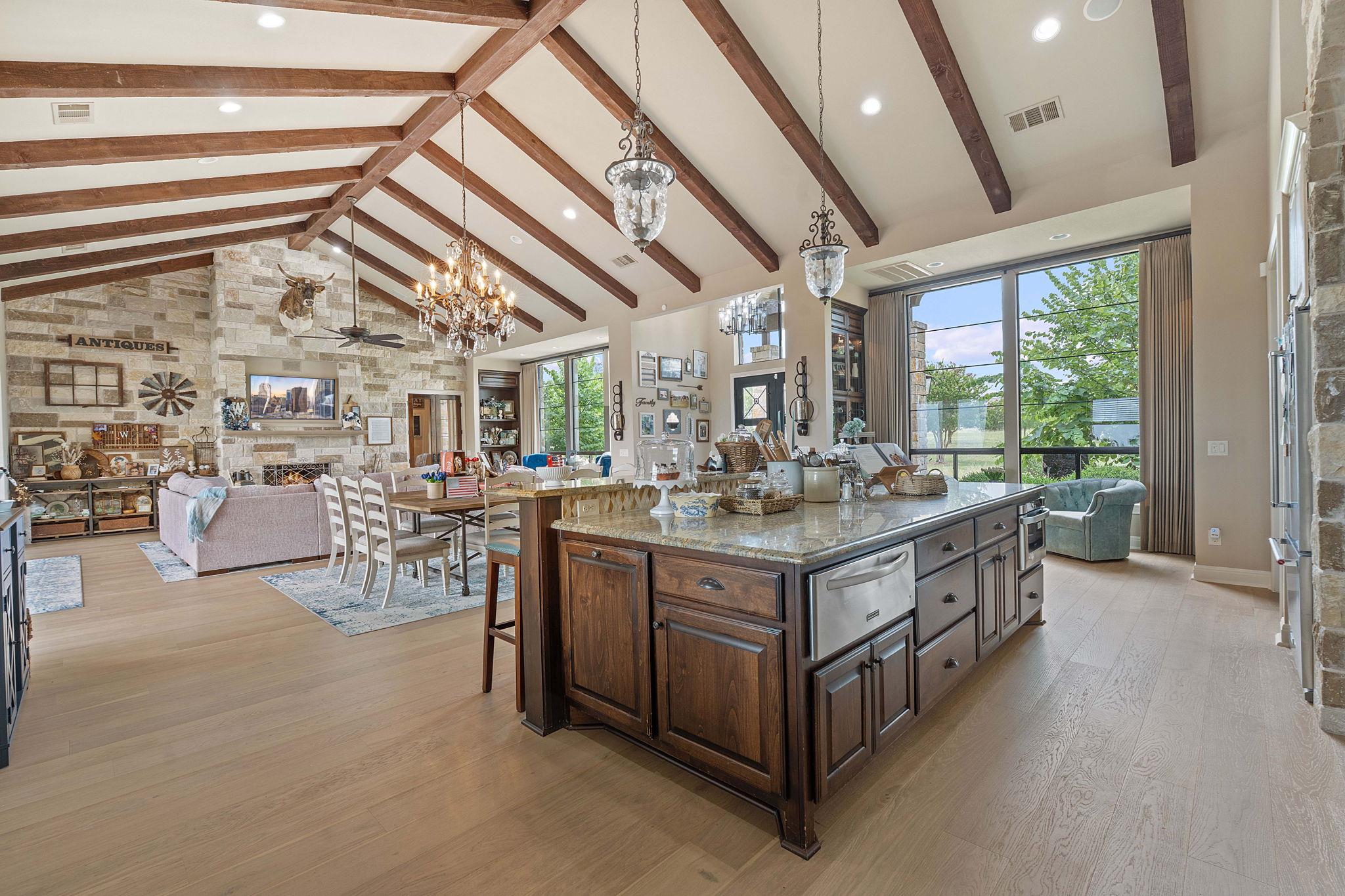 112 Big Sky Burnet TX 78611