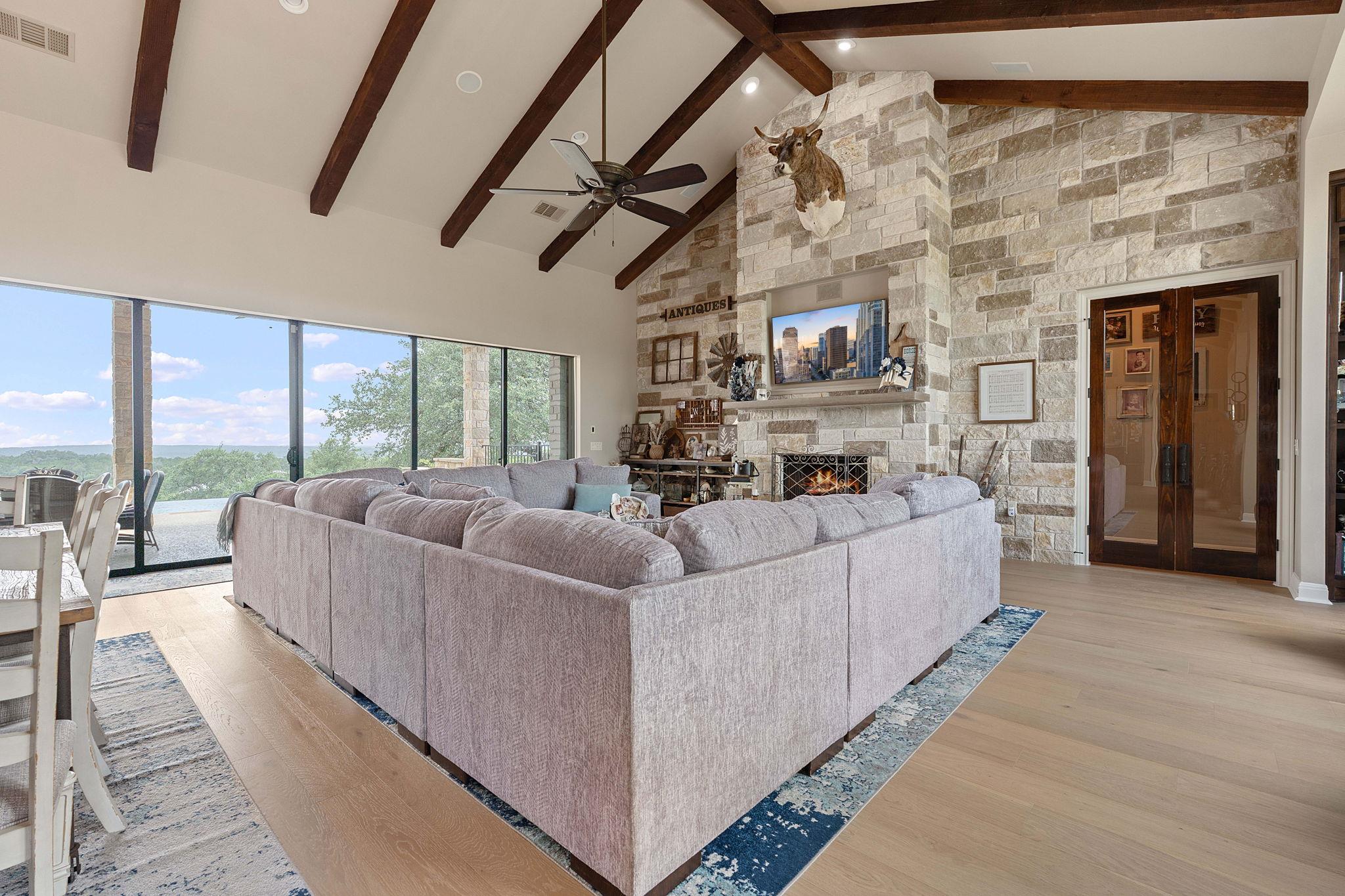 112 Big Sky Burnet TX 78611