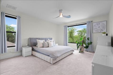 6729 Hansa Loop Austin TX 78739
