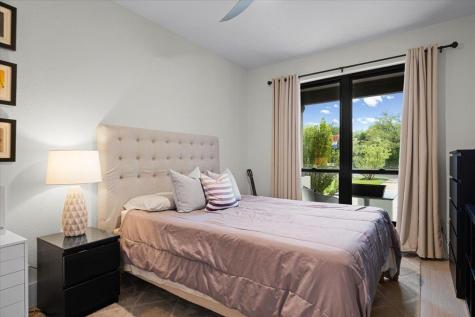 6729 Hansa Loop Austin TX 78739