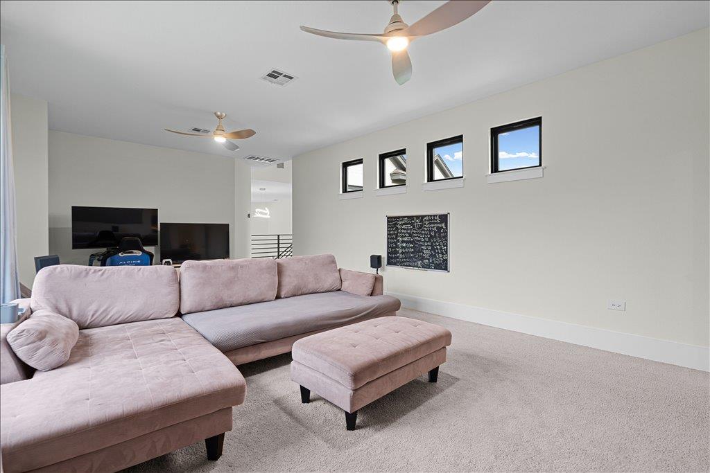 6729 Hansa Loop Austin TX 78739