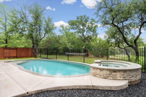 6729 Hansa Loop Austin TX 78739