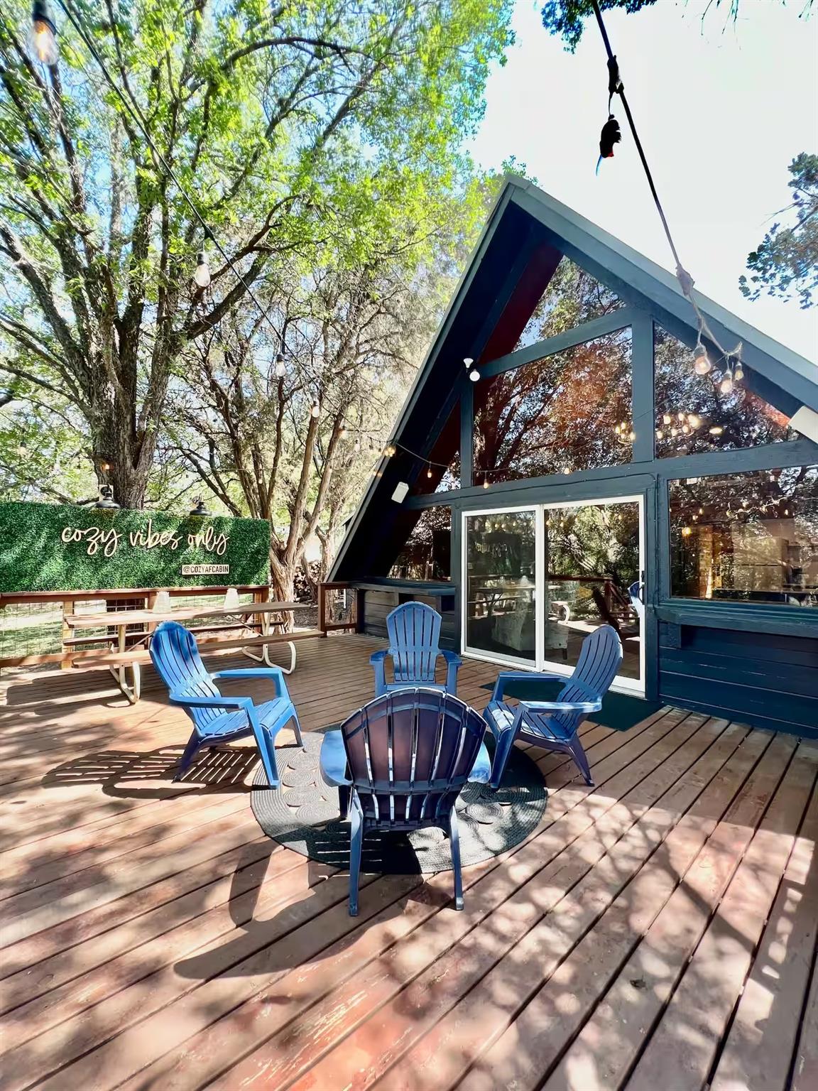25404 Cove Drive Spicewood TX 78669