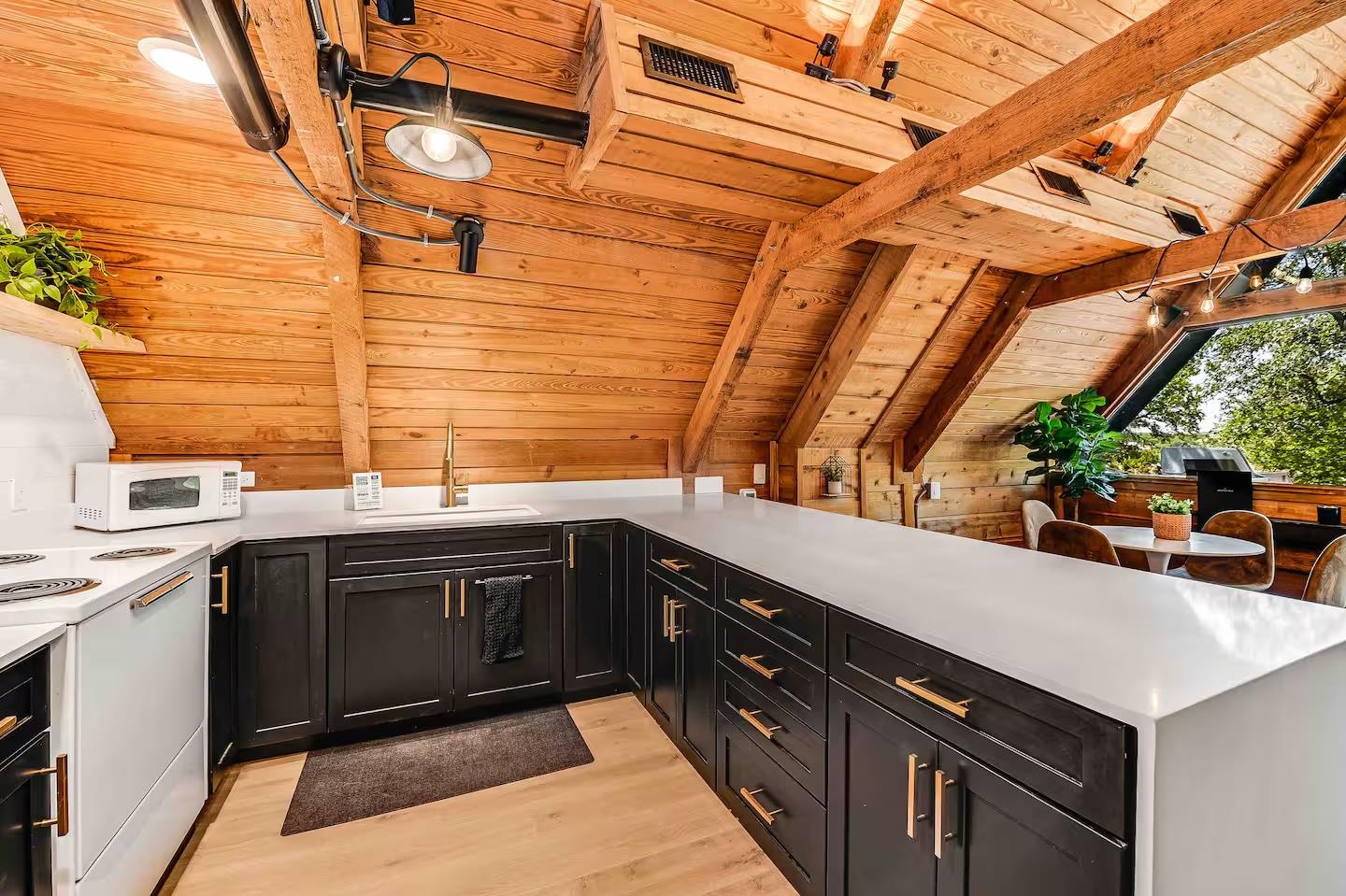 25404 Cove Drive Spicewood TX 78669