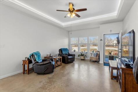 209 Iva Lane Bastrop TX 78602
