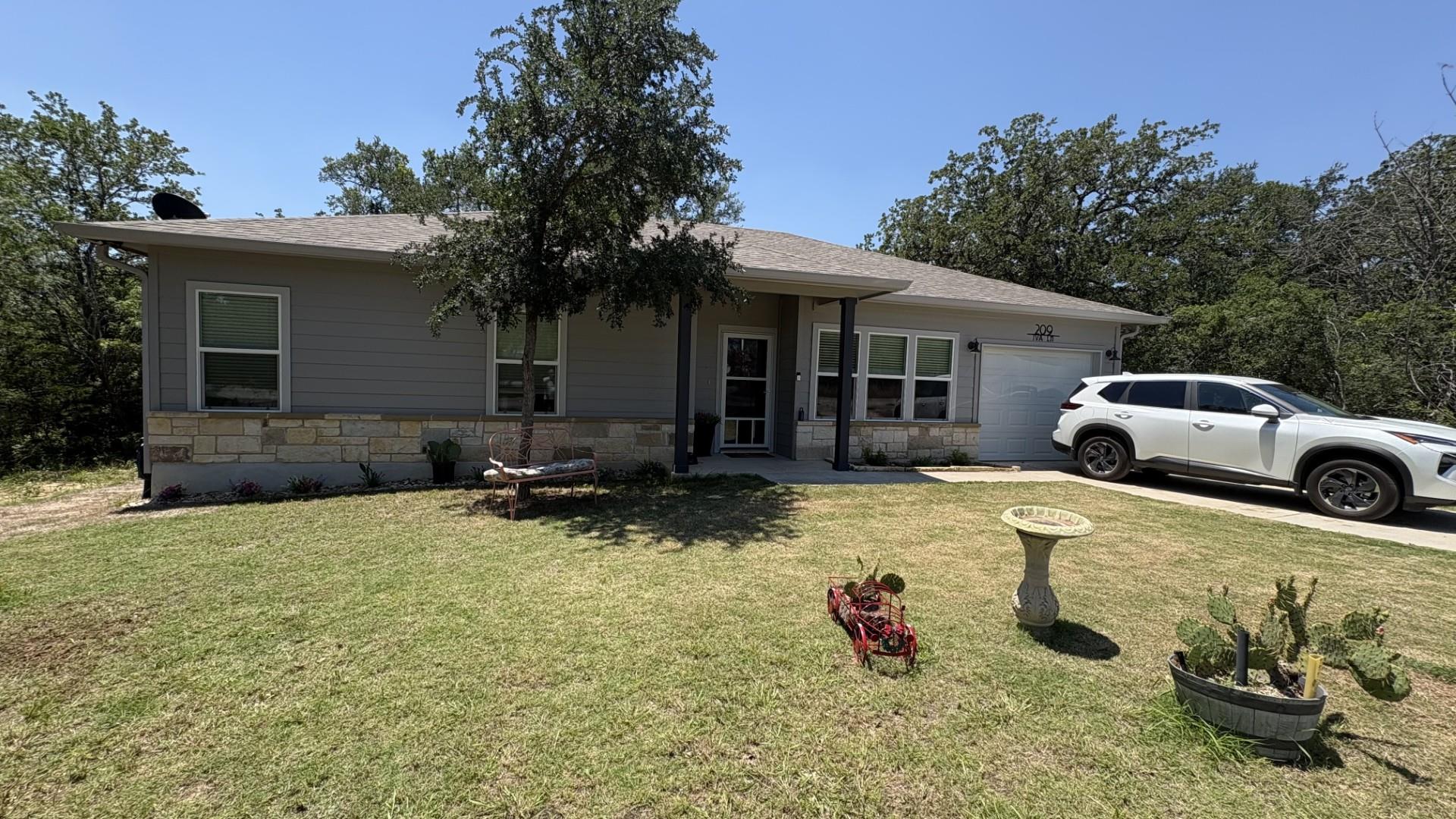 209 Iva Lane Bastrop TX 78602