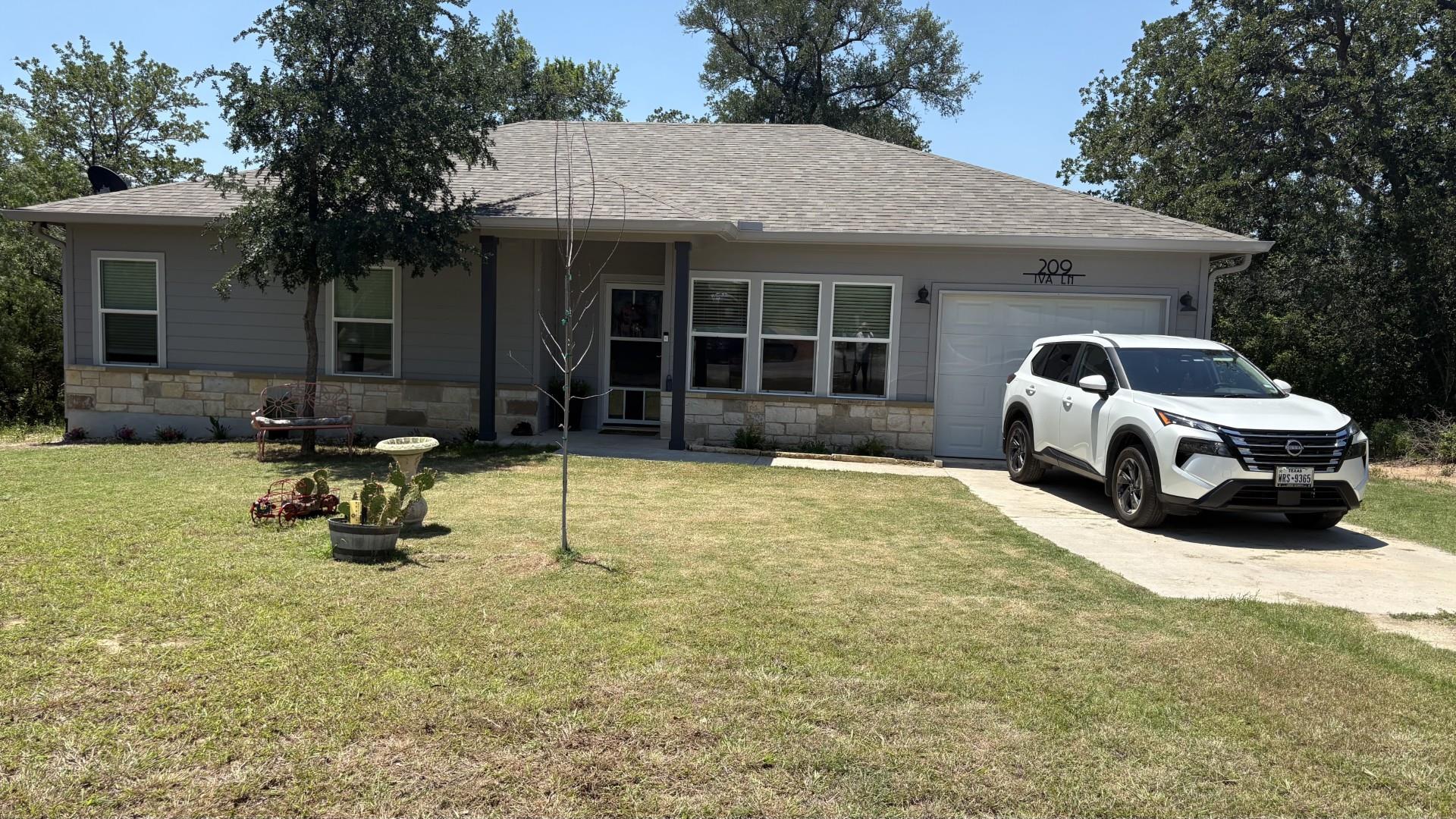 209 Iva Lane Bastrop TX 78602