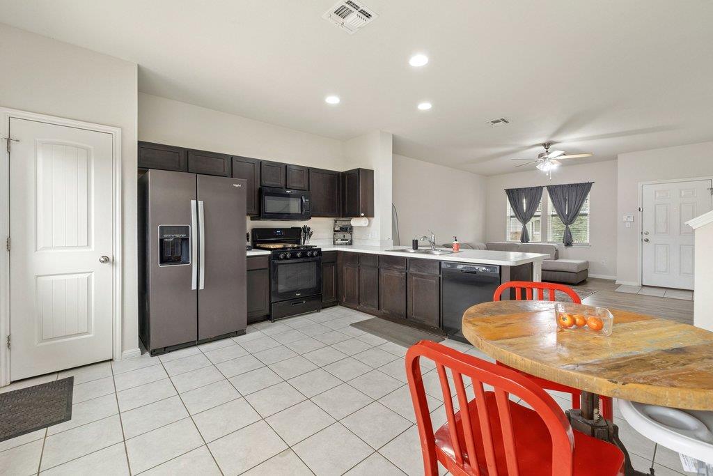 1058 Sand Post Place San Marcos TX 78666