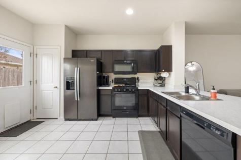 1058 Sand Post Place San Marcos TX 78666