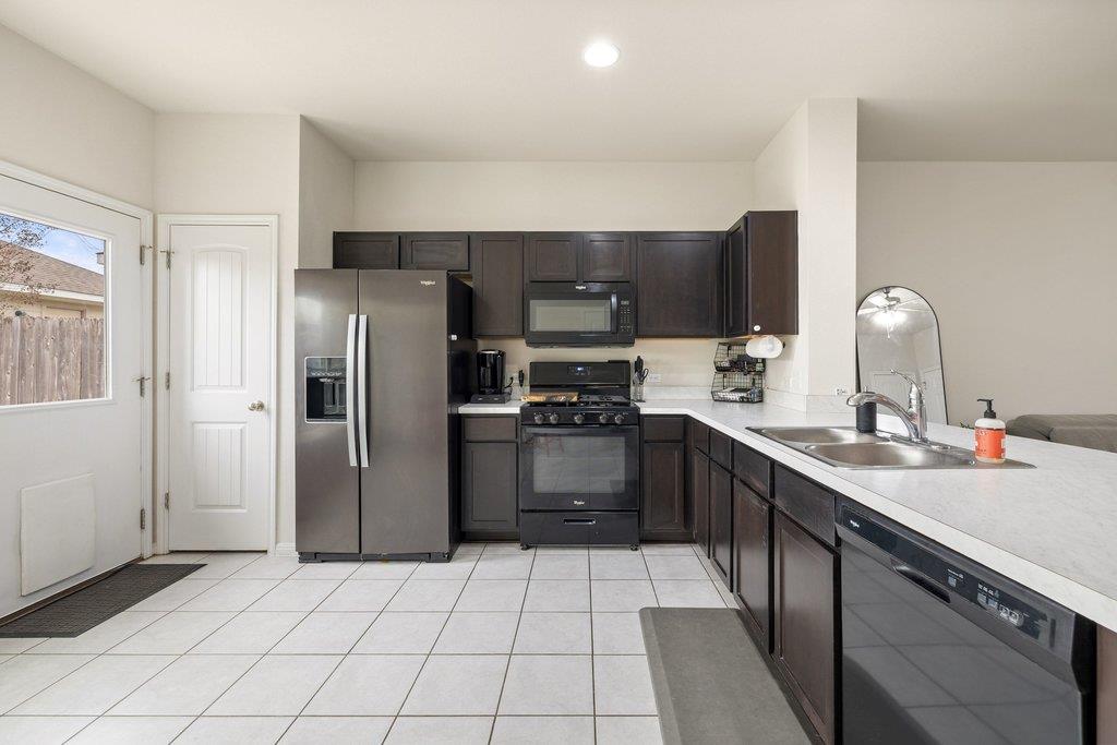1058 Sand Post Place San Marcos TX 78666