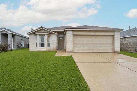 405 Thunderstorm Avenue Lockhart TX 78644