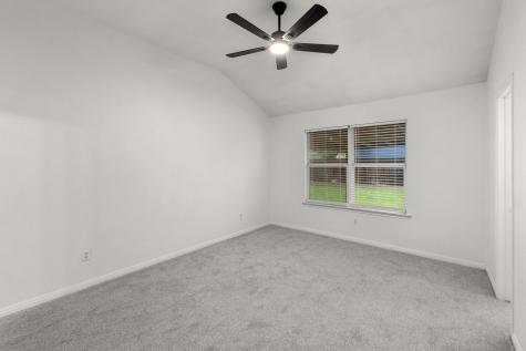 405 Thunderstorm Avenue Lockhart TX 78644