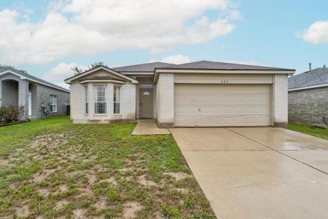 405 Thunderstorm Avenue Lockhart TX 78644