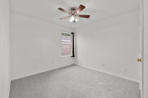 405 Thunderstorm Avenue Lockhart TX 78644