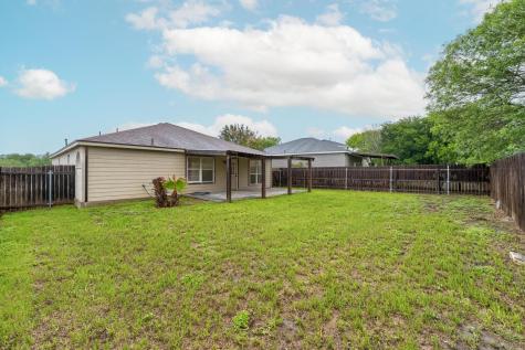 405 Thunderstorm Avenue Lockhart TX 78644