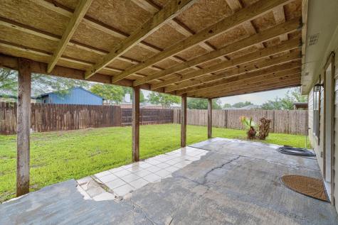 405 Thunderstorm Avenue Lockhart TX 78644