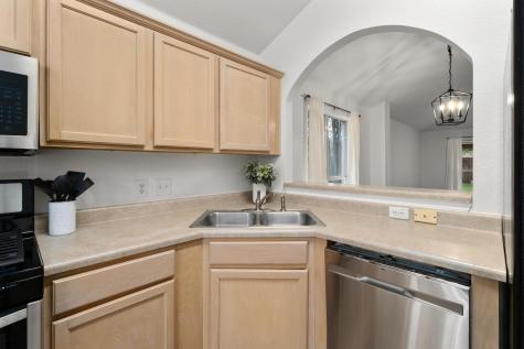 405 Thunderstorm Avenue Lockhart TX 78644