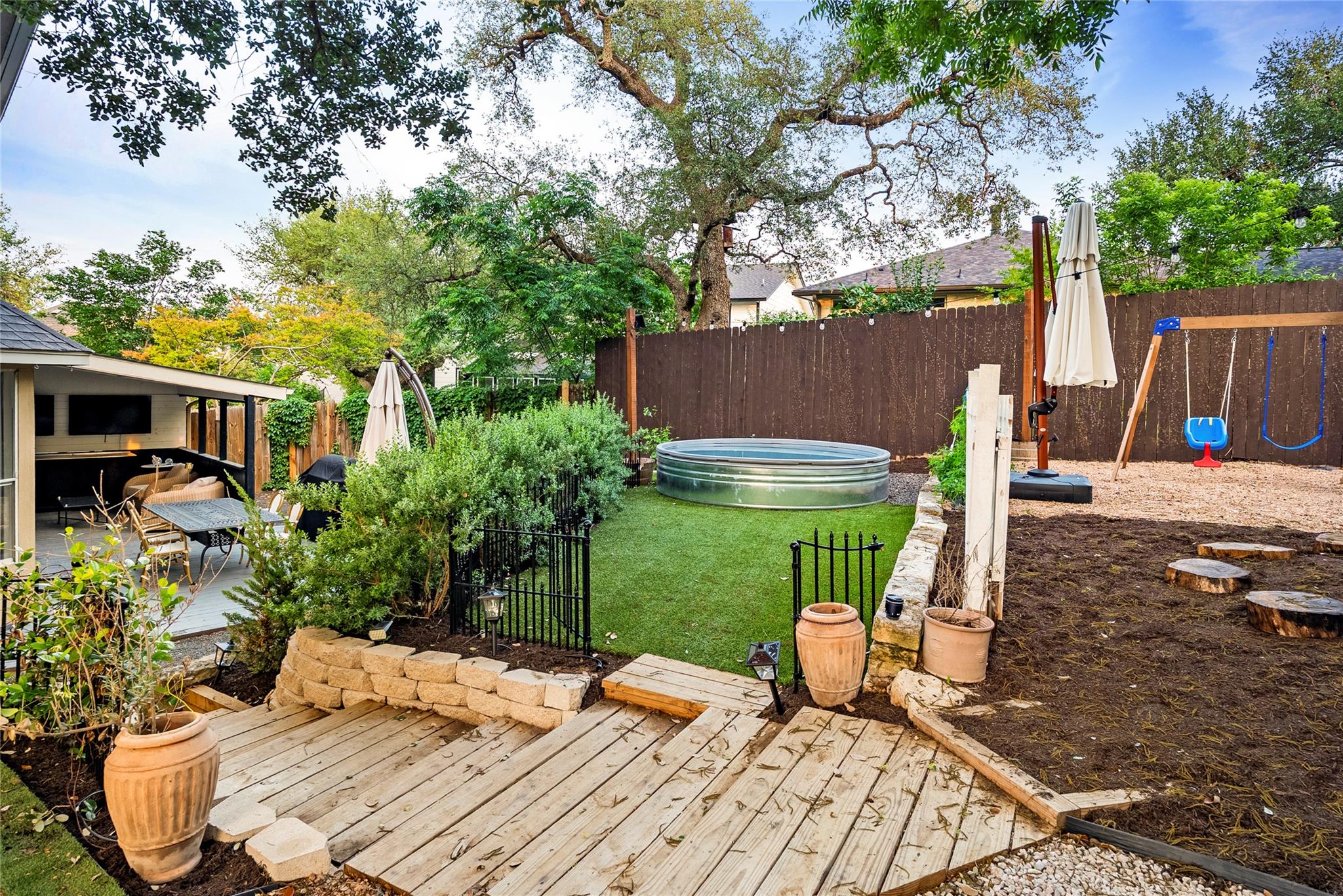 6803 Breezy Pass Austin TX 78749