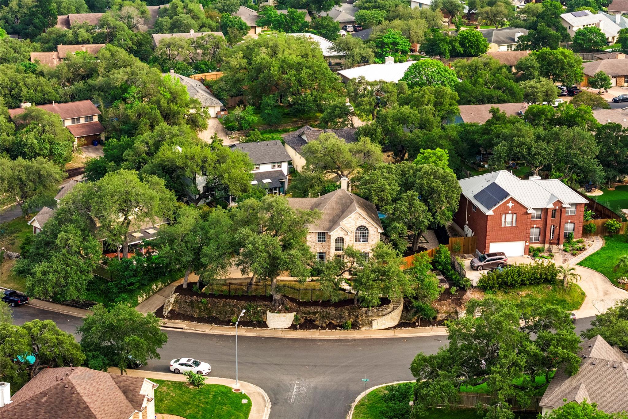 6803 Breezy Pass Austin TX 78749