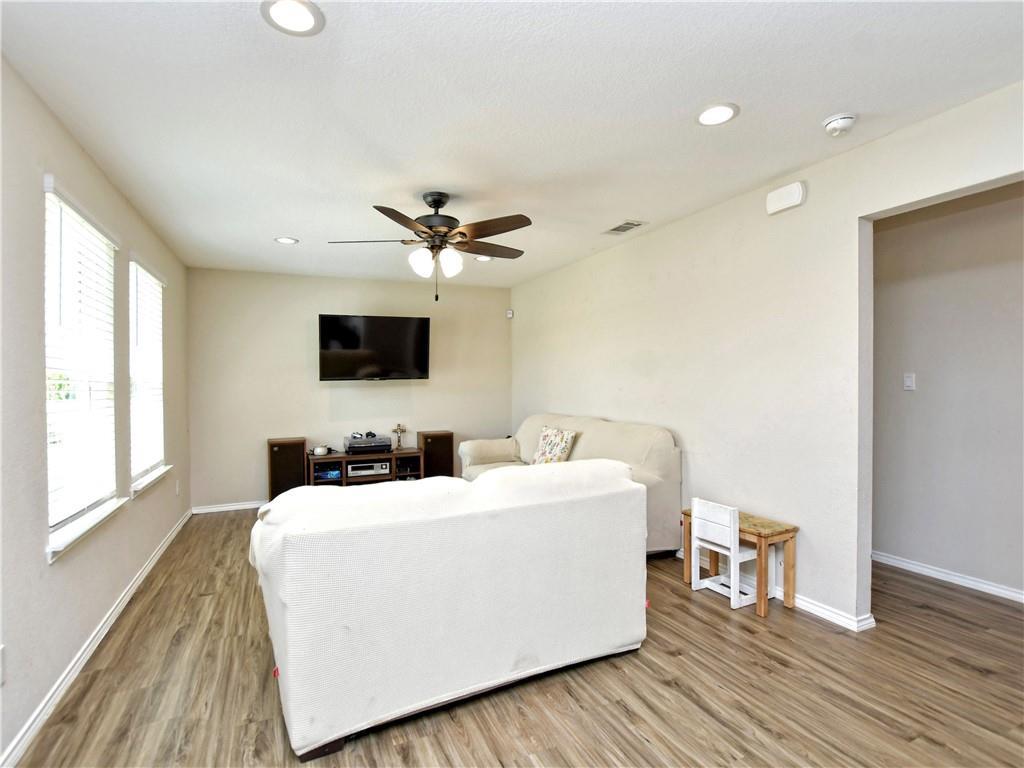 504 W 2nd Street Elgin TX 78621