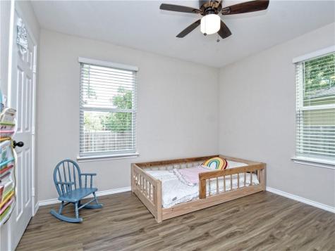 504 W 2nd Street Elgin TX 78621
