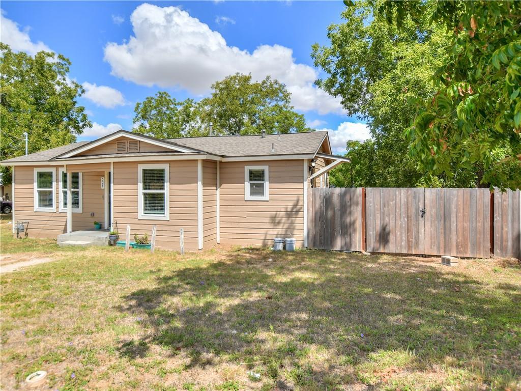 504 W 2nd Street Elgin TX 78621