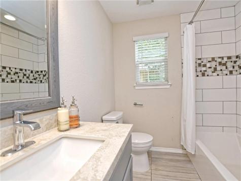 504 W 2nd Street Elgin TX 78621
