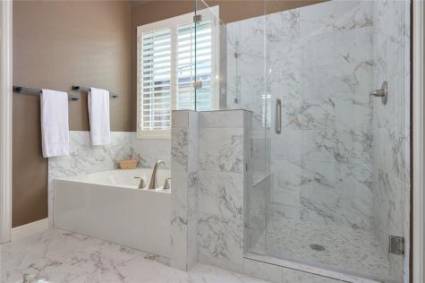 22325 Rock Wren Road Spicewood TX 78669