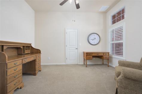 22325 Rock Wren Road Spicewood TX 78669
