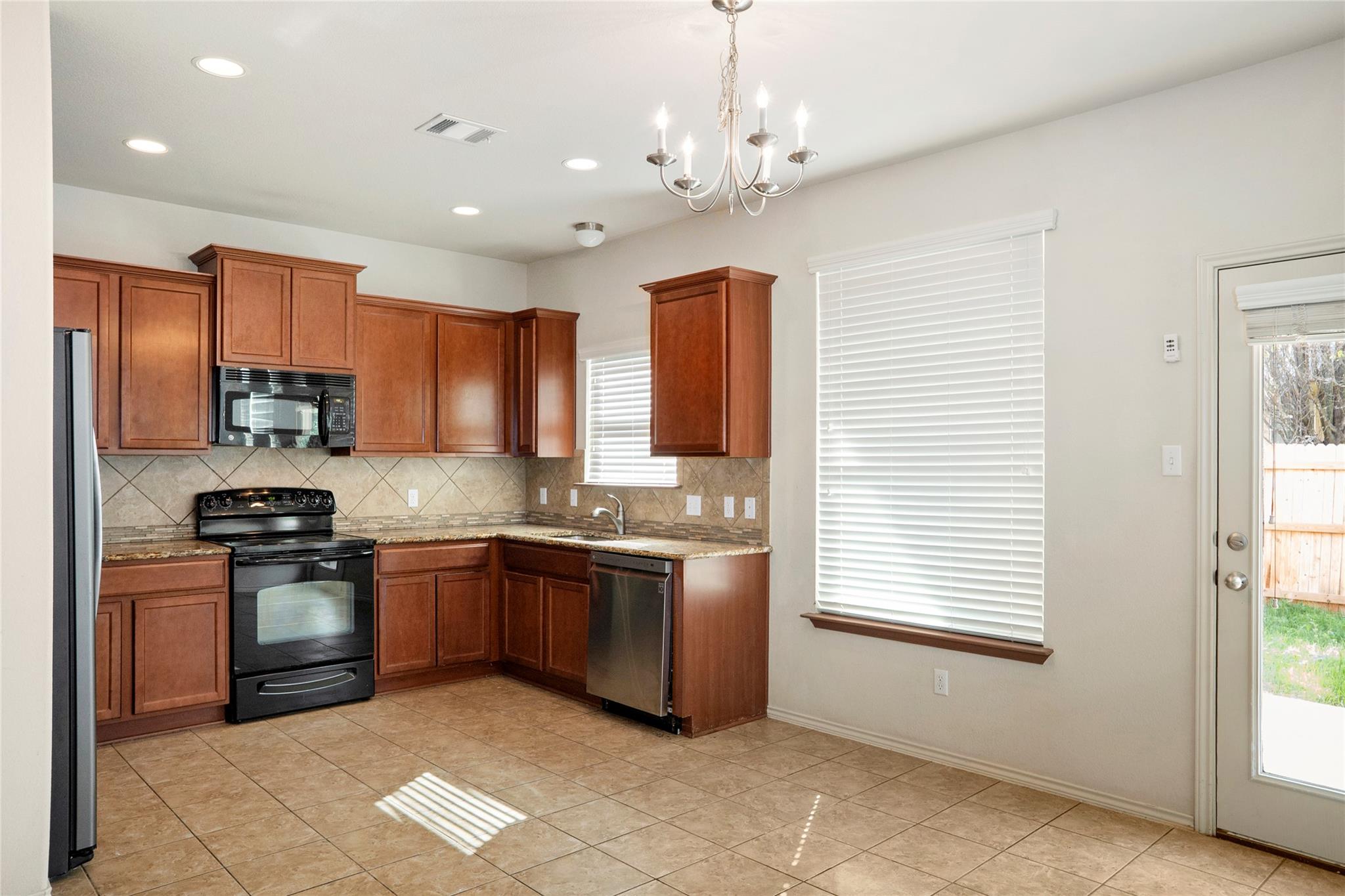 212 Foster Lane Jarrell TX 76537