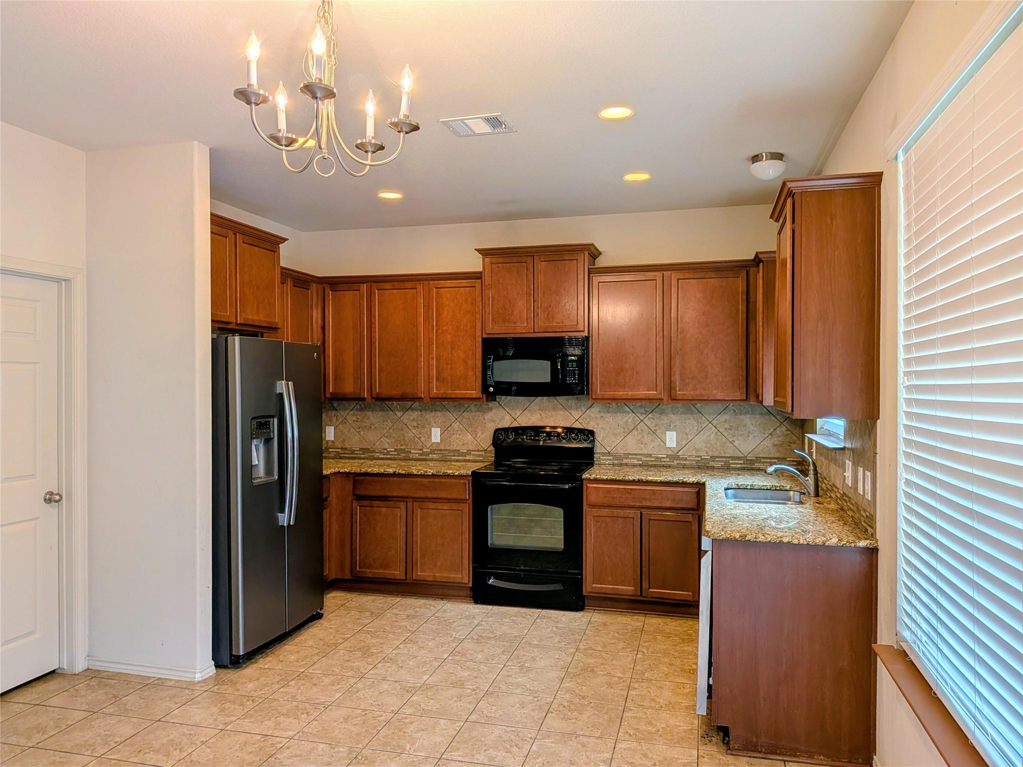 212 Foster Lane Jarrell TX 76537