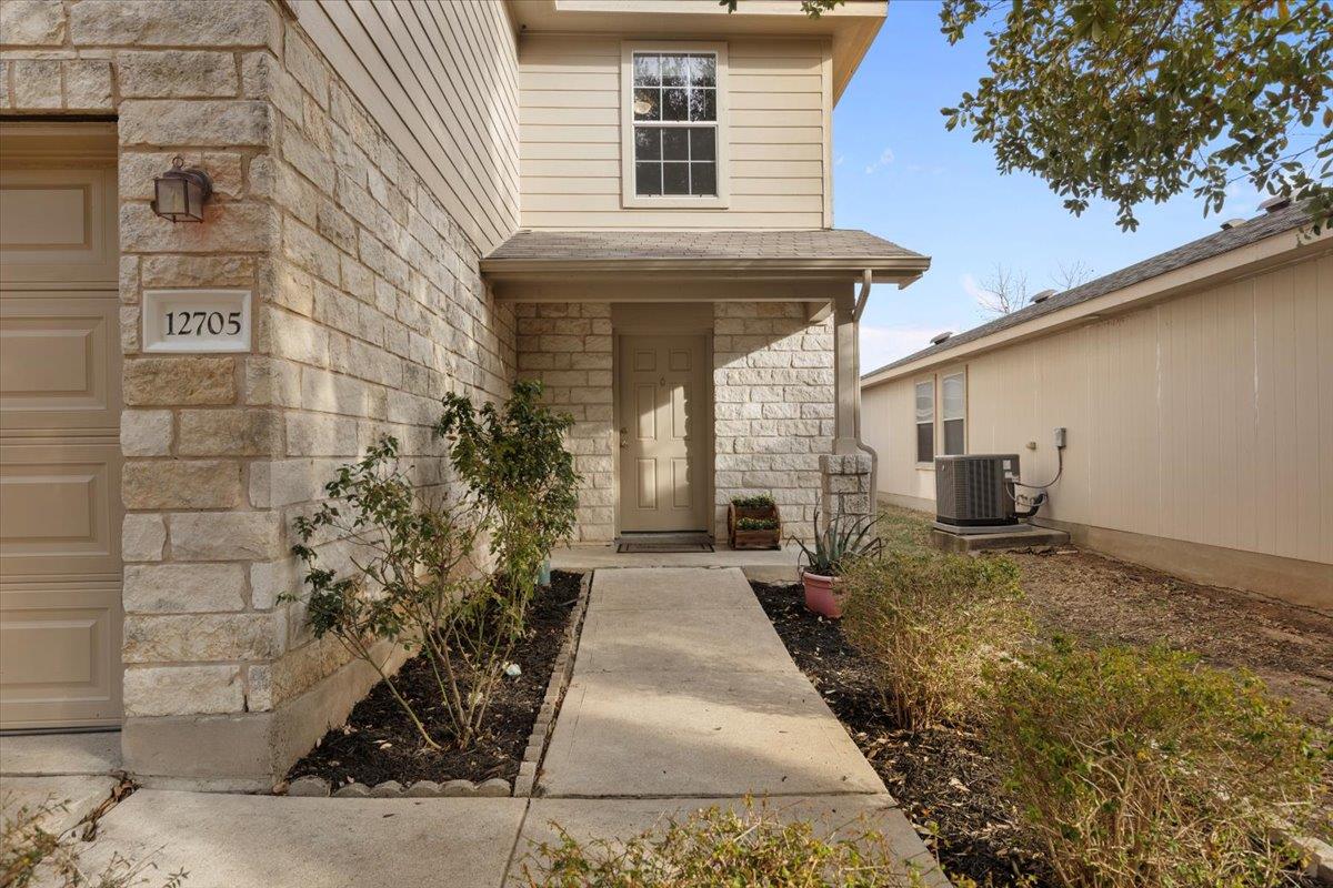 12705 Saint Mary Drive Manor TX 78653