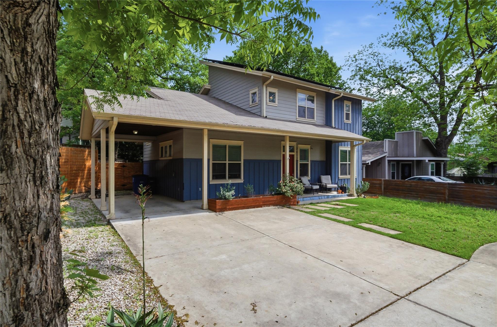 2612 Zaragosa Street Austin TX 78702