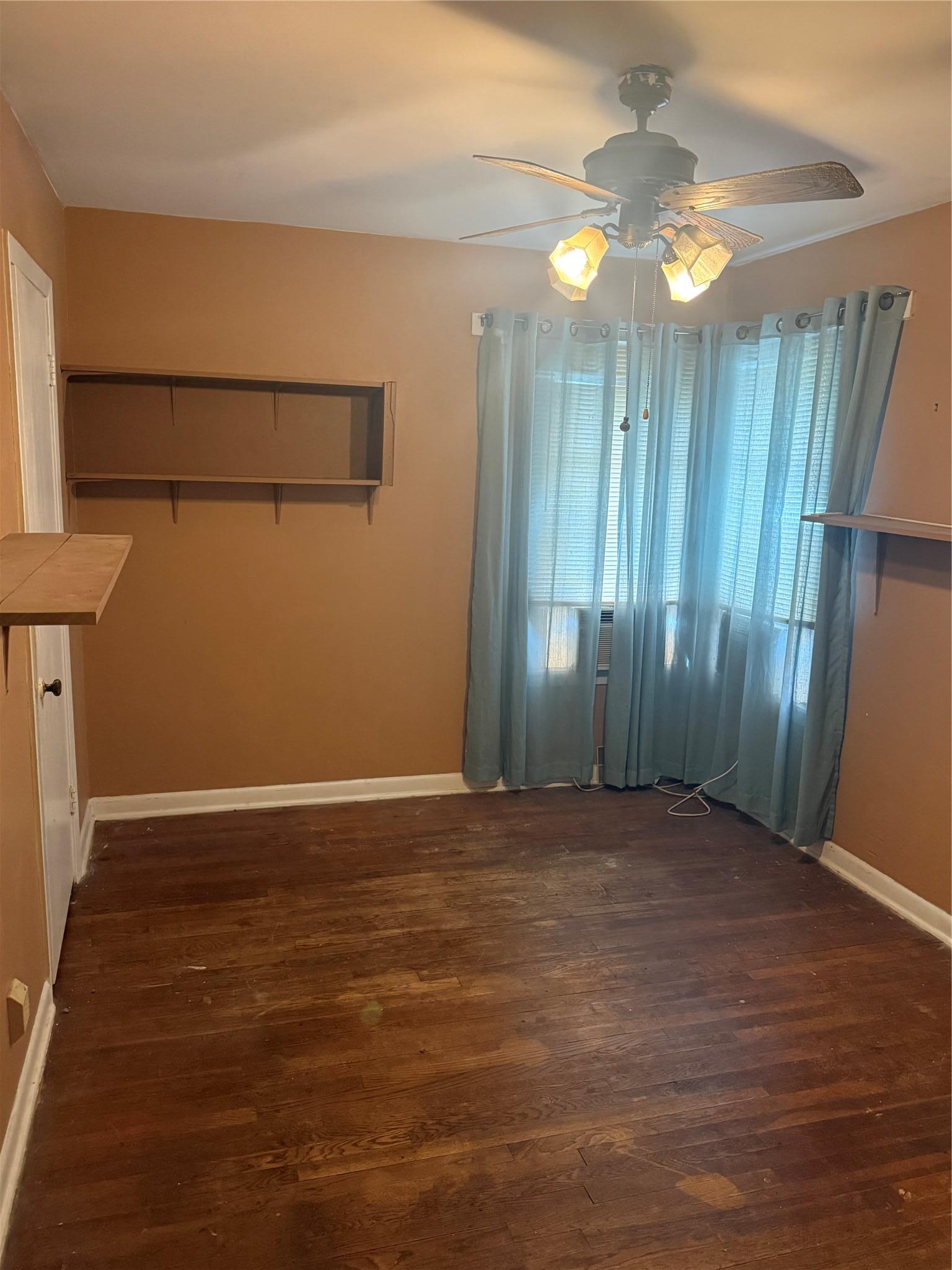 5702 Duval Street Austin TX 78752