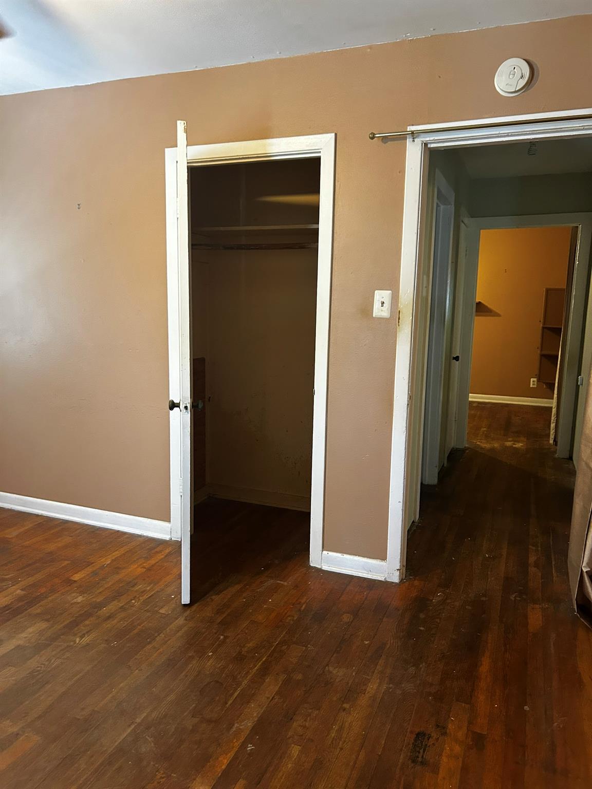 5702 Duval Street Austin TX 78752