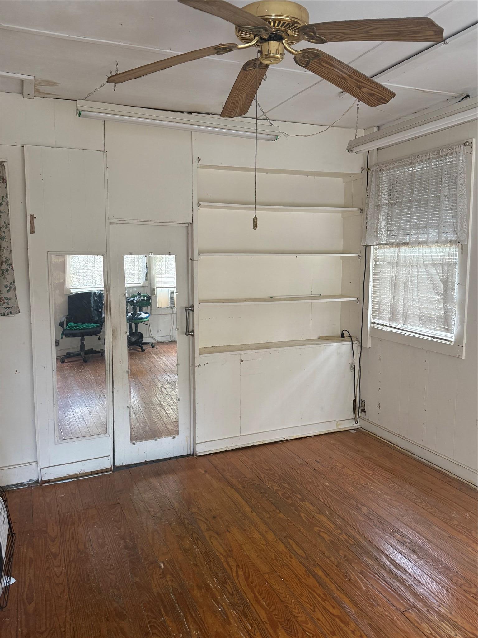 5702 Duval Street Austin TX 78752