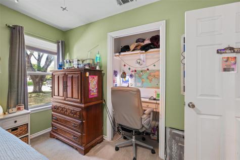 400 E Logan Street Round Rock TX 78664