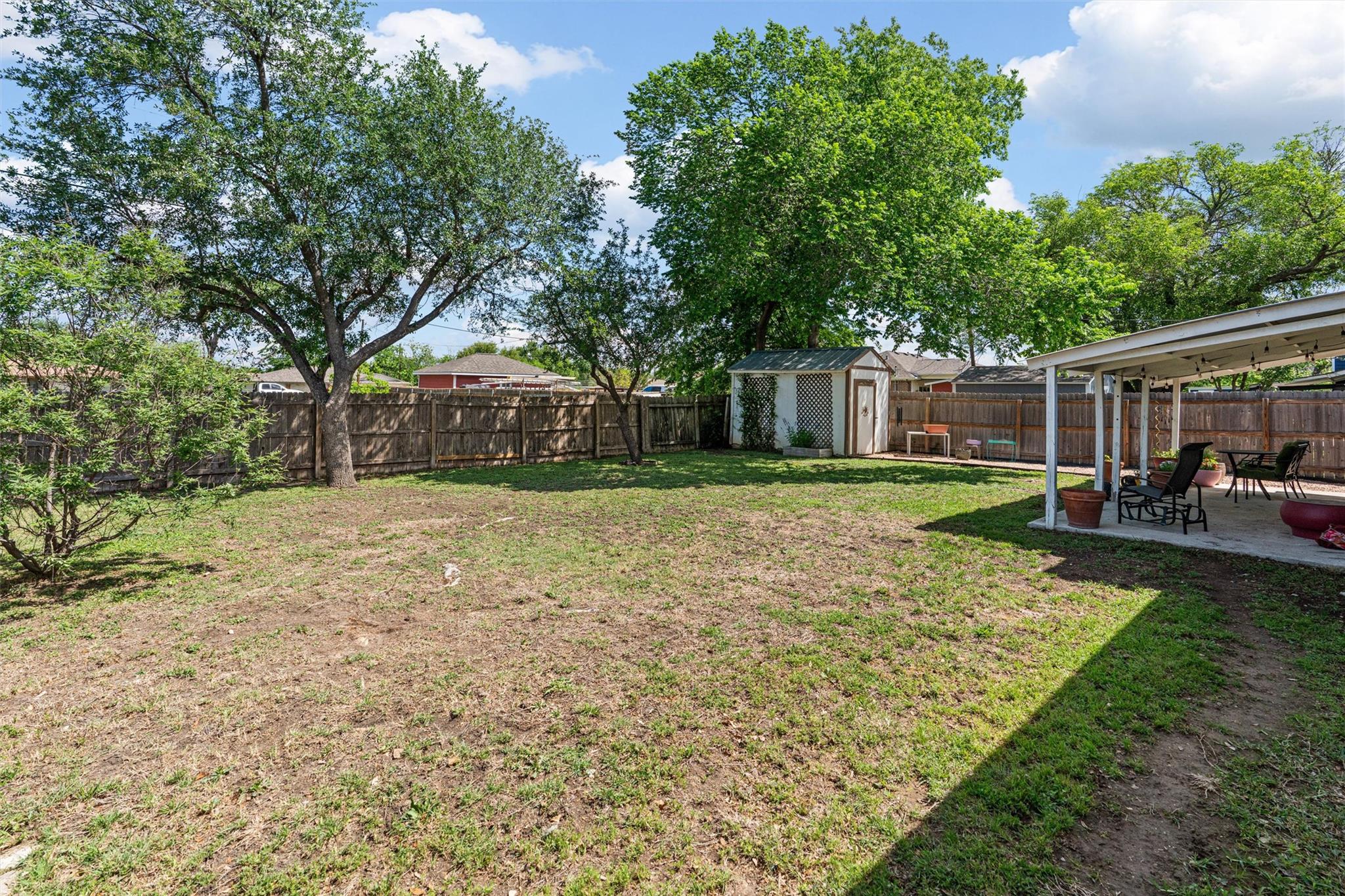 400 E Logan Street Round Rock TX 78664