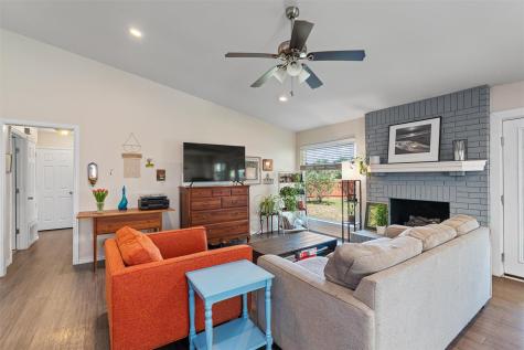 400 E Logan Street Round Rock TX 78664