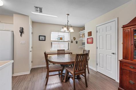400 E Logan Street Round Rock TX 78664