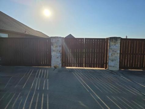 285 Chisholm Trail Bastrop TX 78602